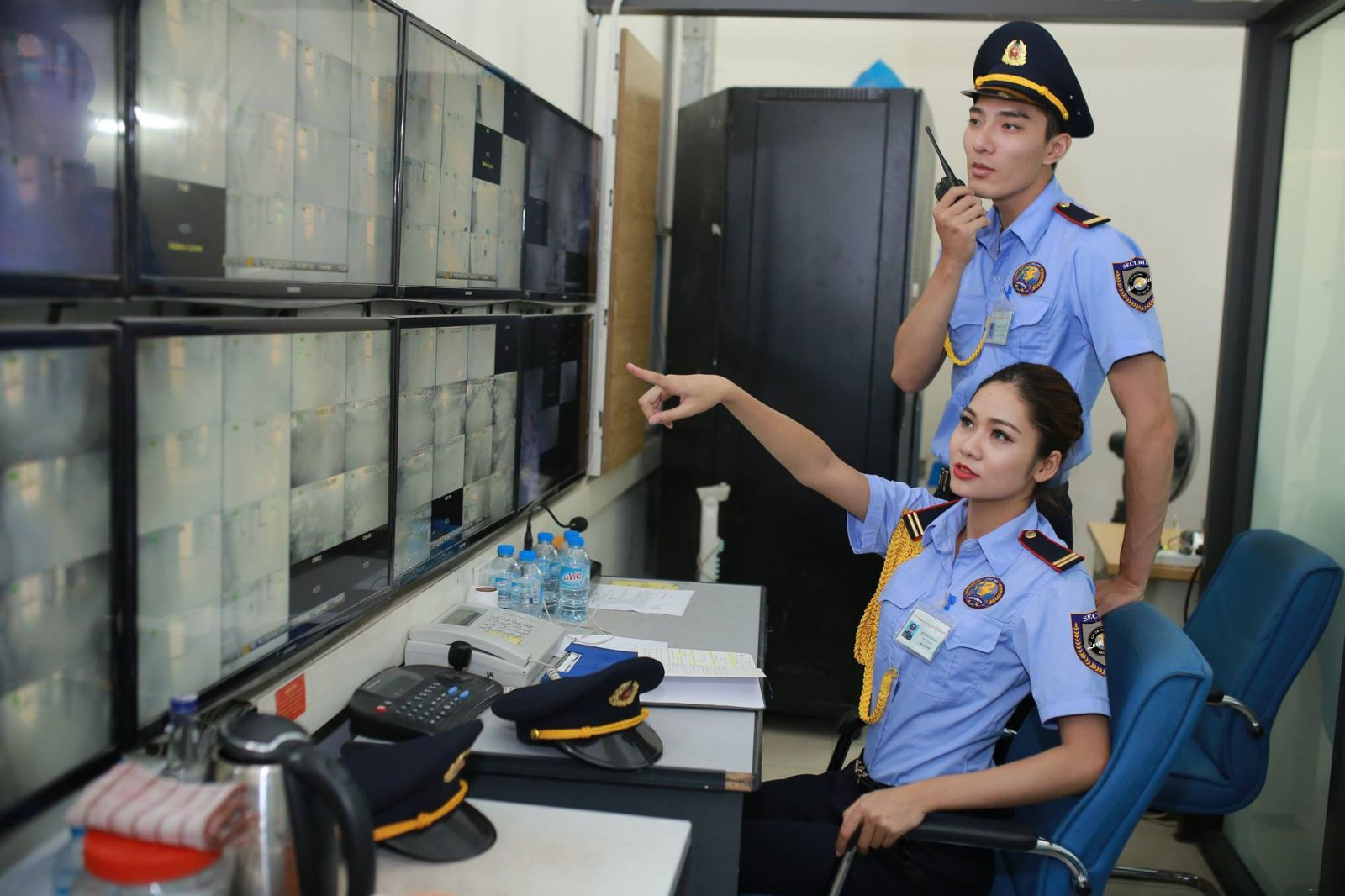 Sự chuyên nghiệp và tận tâm trong công việc của bảo vệ nội bộ là yếu tố then chốt giúp doanh nghiệp duy trì môi trường làm việc an toàn và hiệu quả.