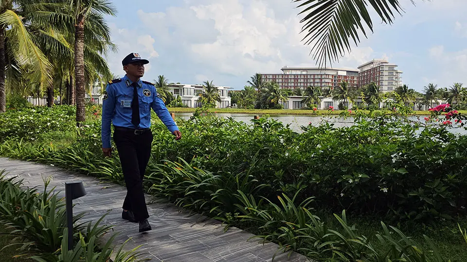 tuyen bao ve noi bo khach san 2