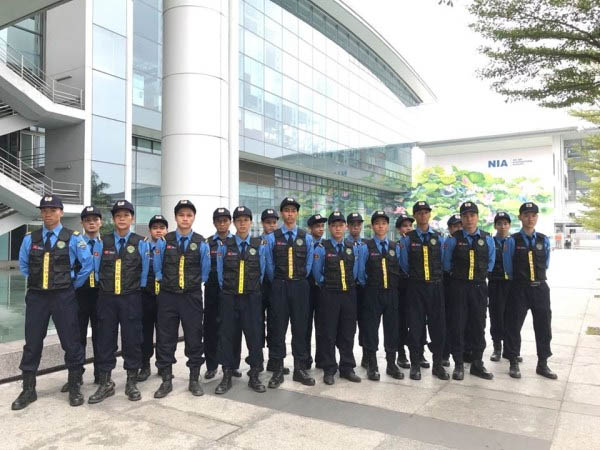 Hình ảnh lực lượng bảo vệ chuyên nghiệp của Bảo An Việt Nam